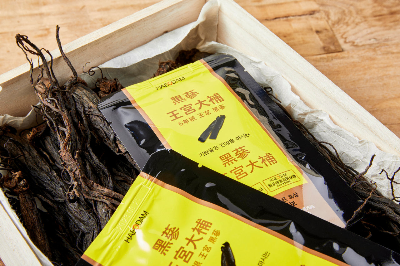 Haeodam Black Ginseng Daebo 흑삼왕궁대보 50mlX30